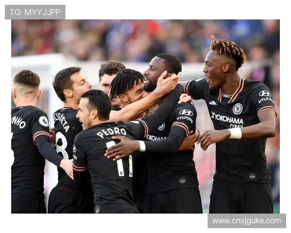 弗赖堡俱乐部最新动态分析：战术调整与球员伤情对未来赛季的影响