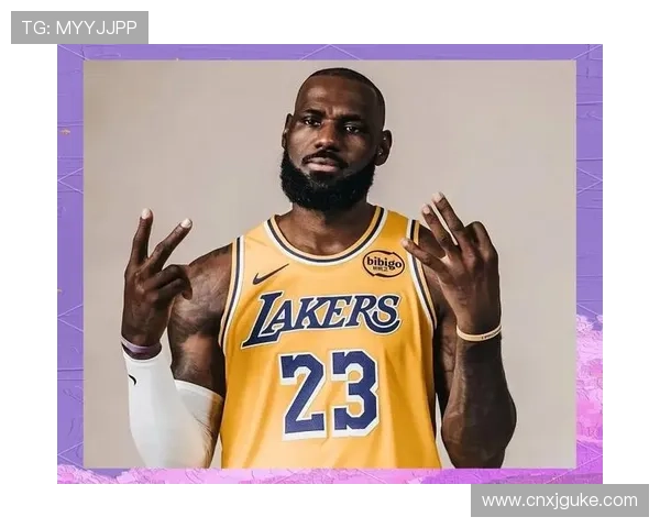 詹姆斯谈湖人新赛季目标 期待年轻球员带来更多突破