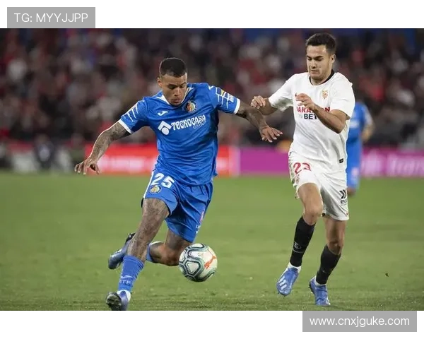 赫塔费俱乐部发展历程与西甲中游球队的崛起之路分析